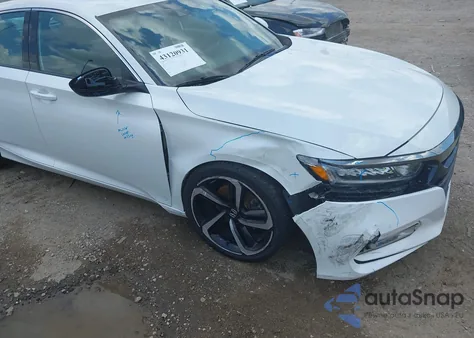 2018 Honda Accord Sport z USA, uszkodzony, nr VIN 1HGCV1F33JA209526